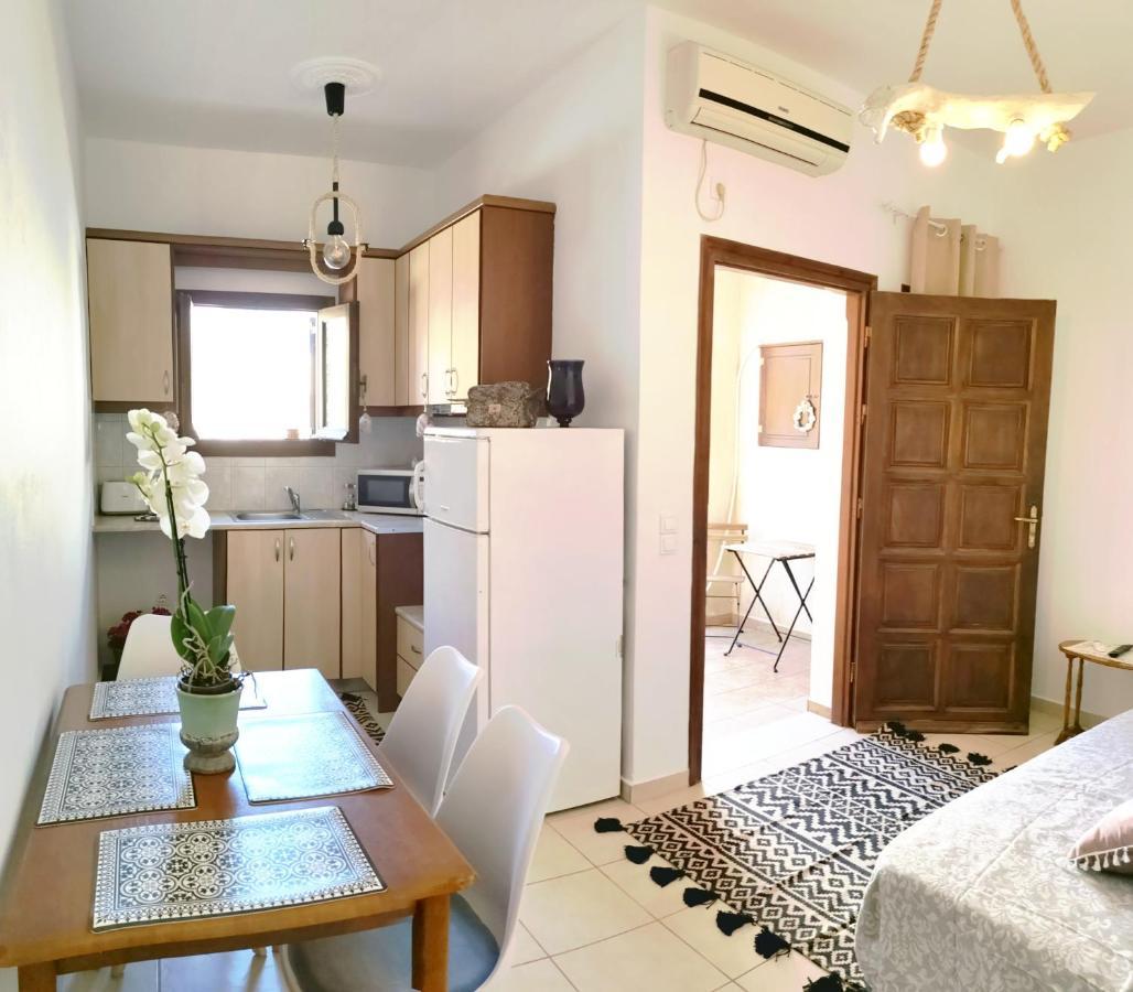Villa Perissa Thira Экстерьер фото