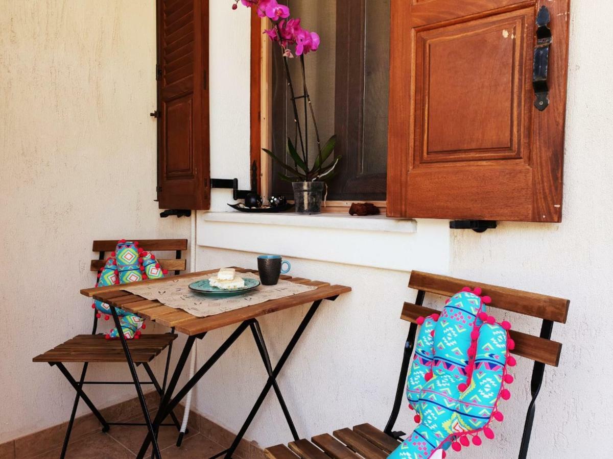 Villa Perissa Thira Экстерьер фото